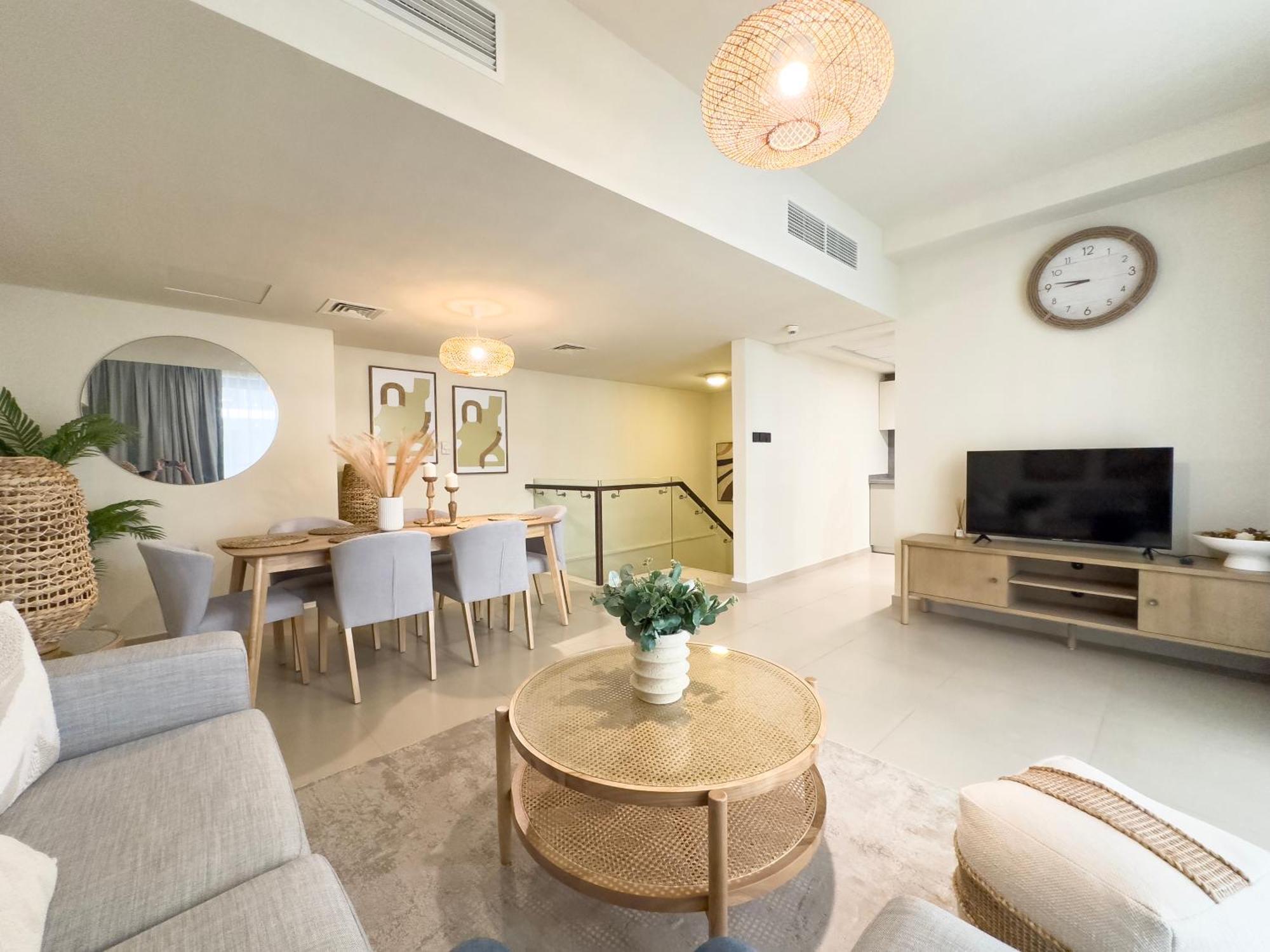 Apartment Blue Collection Homes - Pacific Al Marjan Island