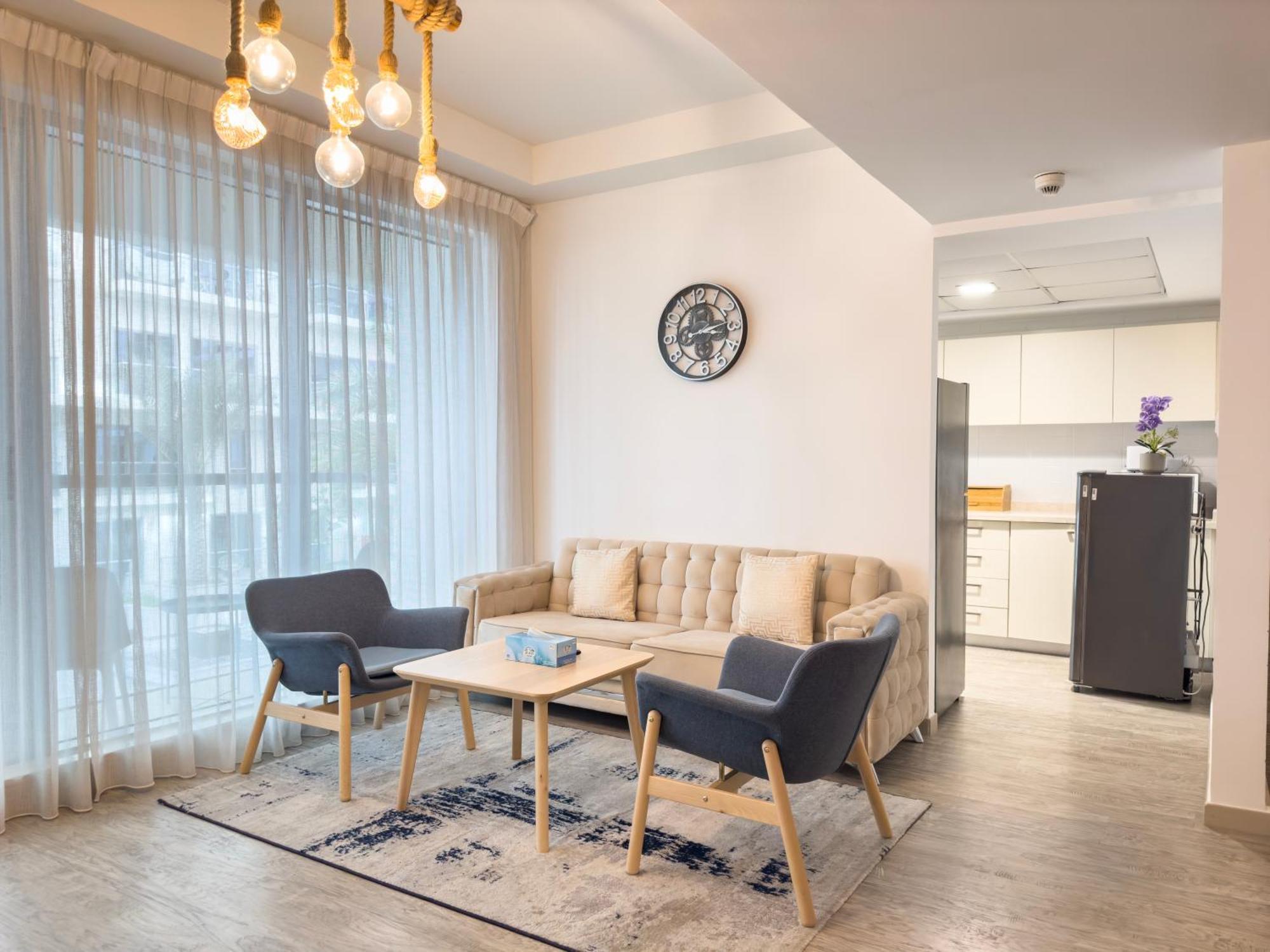 Apartment Blue Collection Homes - Pacific Al Marjan Island